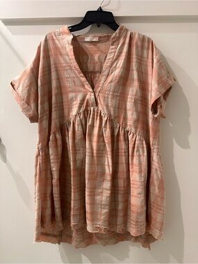 easel Peach Plaid V-Neck Babydoll Tunic